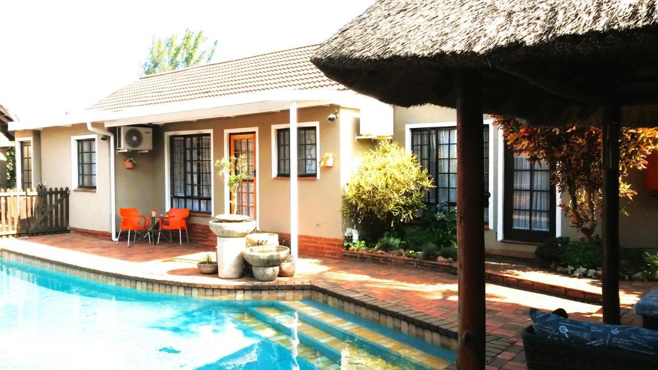 Old Mill Guest House Durban Exteriör bild