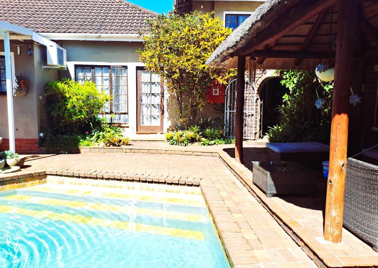 Old Mill Guest House Durban Exteriör bild